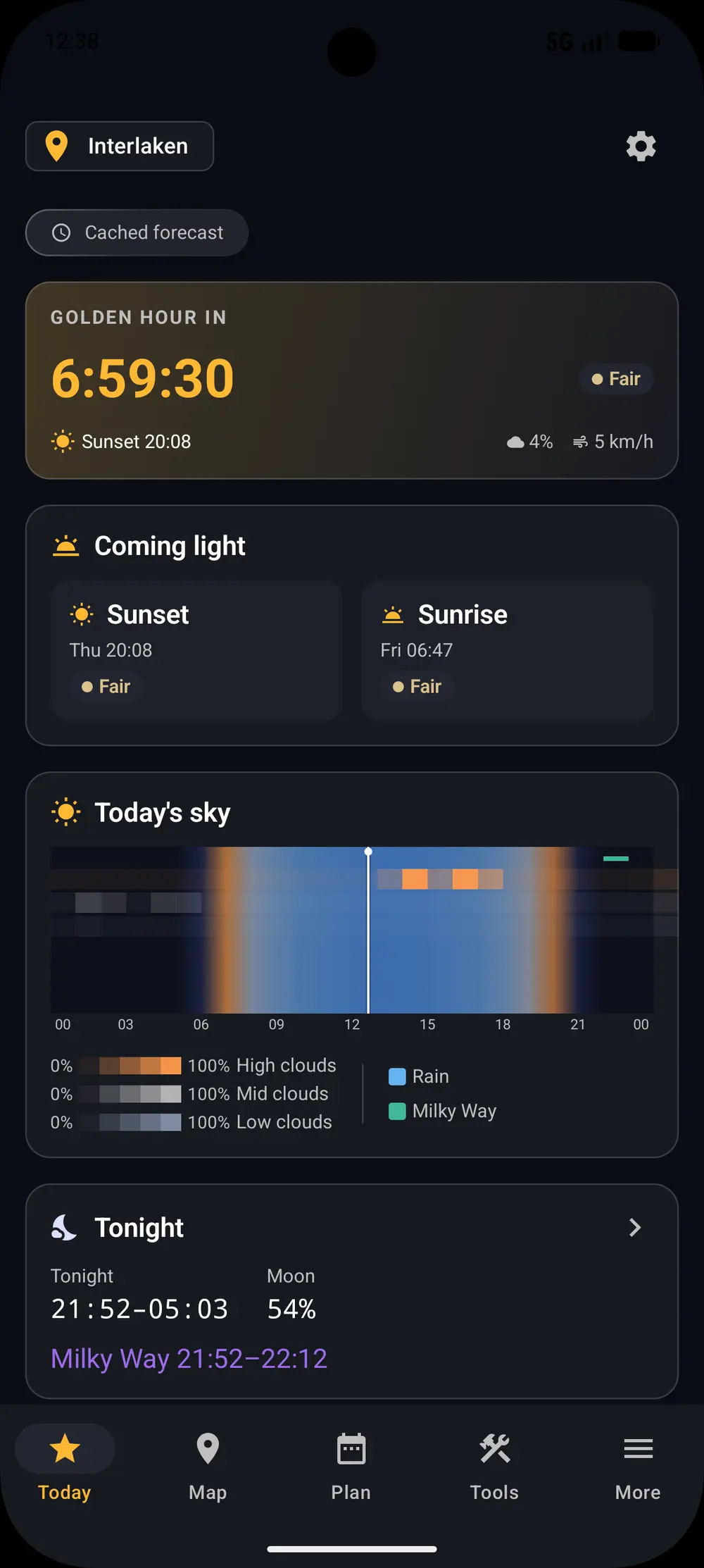 Today screen with the golden hour countdown and coming light